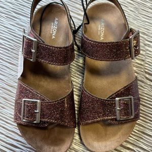 Brand new. Comfortable women's sandals